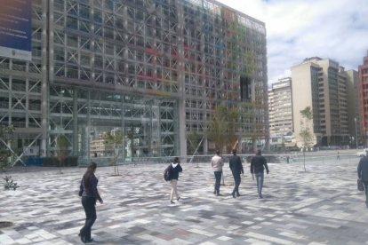 El alza en este indicador ocurrió luego que la mayoría de los ecuatorianos se pronunció en contra de las cuatro preguntas de referéndum y consulta popular.