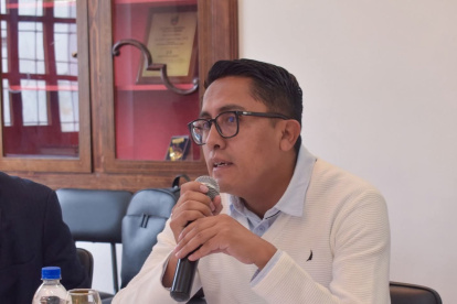 La UNE cuestionó los incumplimientos que deja la gestión saliente en Educación