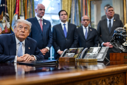 Trump bajo fuerte presión tras revés político en Washington