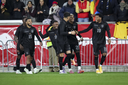 Ecuador se alista para competir en su quinto Mundial de Fútbol.