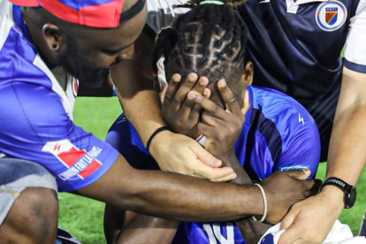 Ricardo Adé, entre lágrimas, celebró la clasificación de Haití al Mundial 2026.