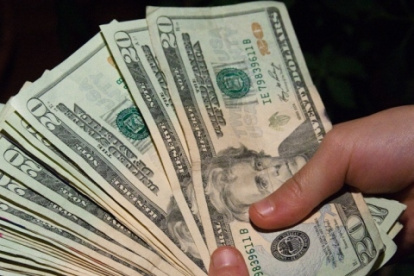 La banca suma más de 1,09 millones de clientes jóvenes y una cartera de $ 6.569 millones.