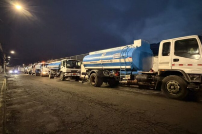 11 tanqueros se destinaron para las zonas afectadas.