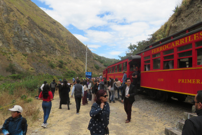 Paseo. La reanudación del tren se estima para finales de diciembre.