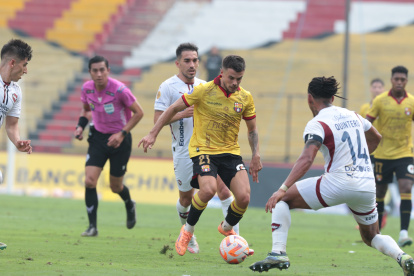 Barcelona SC se mantiene en zona de clasificación al repechaje de la Copa Libertadores 2025.