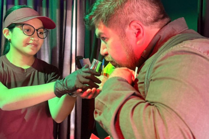 Una instalación sensorial de la UTPL permite identificar los aromas dulce, floral, cítrico, herbal y especiado de la horchata lojana