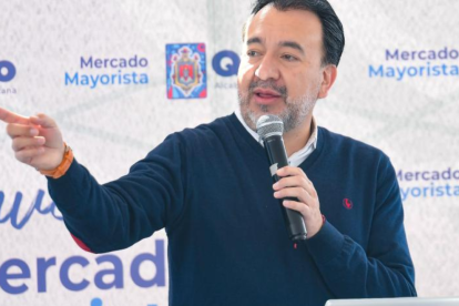 El alcalde de Quito acusa al Gobierno de darle la espalda al municipio de Quito.