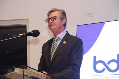 Juan Carlos Vega, ministro de Agricultura, liderará la aplicación del nuevo decreto para el sector bananero.