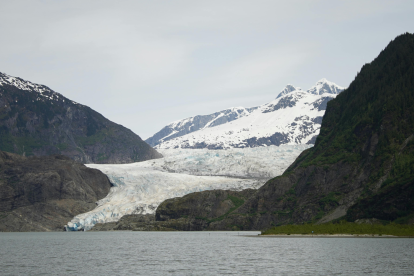 Imagen referencial: Científicos descubrieron microbios atrapados en capas de suelo helado durante más de 40.000 años.