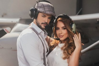 Renier Izquierdo y Antonella Moscoso.