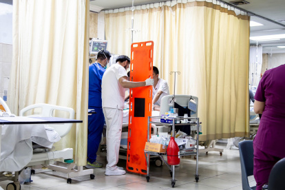 La deuda del Gobierno con los prestadores externos de salud, a través del IESS, supera los $1.300 millones hasta noviembre de 2025.