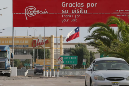 El presidente interino de Perú, José Jerí, anunció el despliegue de fuerzas militares en la frontera con Chile.