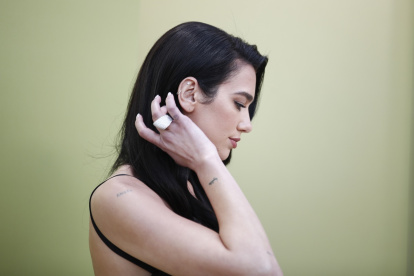 La cantante británica Dua Lipa, ganadora de tres premios Grammy, anunció este miércoles que durante su gira por México abrirá una taquería en la capital del país.