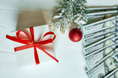 El bono navideño o décimo se puede entregar hasta el 24 de diciembre.