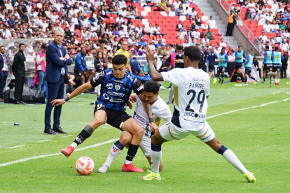 Independiente del Valle y Liga de Quito se enfrentarán en el estadio Casa Blanca.