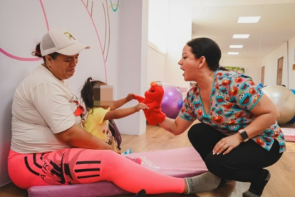 Los centros municipales en Guasmo y Las Orquídeas brindan atención integral a la primera infancia y apoyo directo a familias de bajos recursos.