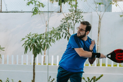 Urdesa será sede del Torneo Municipal de Pádel con participación masiva.