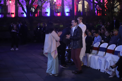 En 2024, sí se realizó la Serenata Quiteña en la Plaza Grande.
