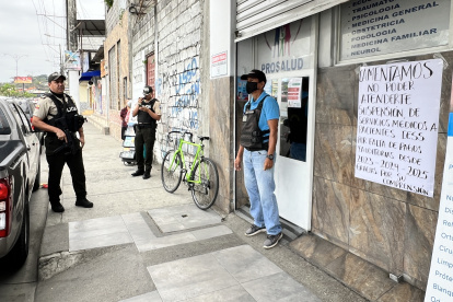 Prosalud es una de las 40 prestadoras de salud, nivel 2, que suspendieron sus servicios para los pacientes derivados del Instituto Ecuatoriano de Seguridad Social.