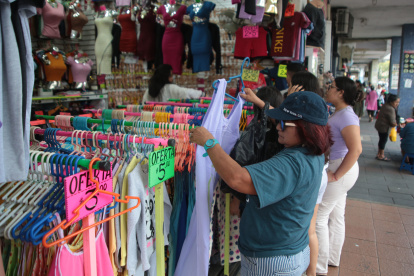 El comercio al por menor y mayor, sigue liderando el ranking de mayores ventas.