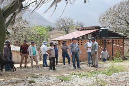 Trabajos. La unión de los padres permitió que el bachillerato sea una realidad.