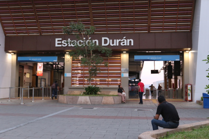 Entorno. Especialistas sugieren que se mejoren los alrededores de estaciones.