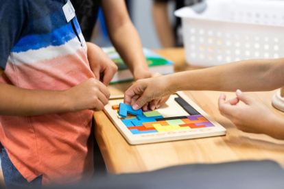 Proyecto CAS del COPOL fortalece vínculos entre estudiantes y niños con TEA, promoviendo empatía, aprendizaje y transformación comunitaria.