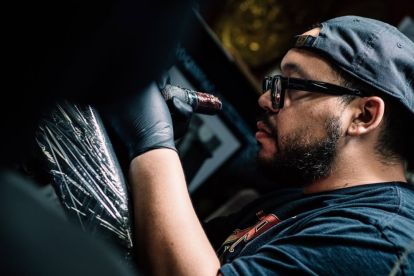 José Ortega decidió seguir su pasión por el arte y forjó una carrera sólida en Estados Unidos y Latinoamérica.