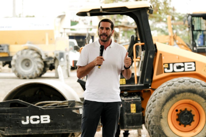 Roberto Luque es ministro de Infraestructura y Transporte (antes MTOP).