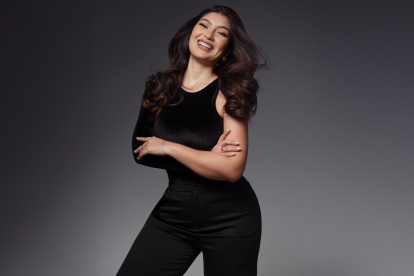 Yu Macías también es creadora de contenido y cuenta con su escuela de maquillaje profesional.