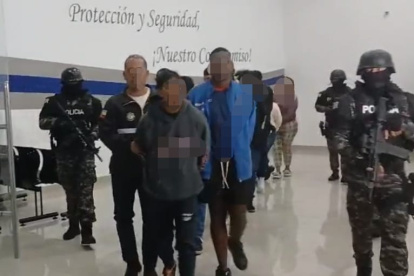 Seis de los ocho detenidos tienen antecedentes penales.