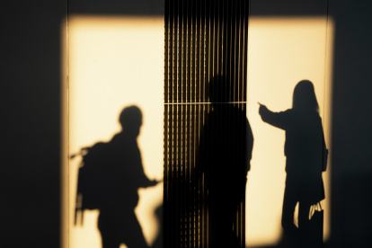 Referencia. Cinco personas que se encontraban libando en la vía pública fueron interceptadas por cuatro antisociales que se movilizaban en un taxi en Tumbaco.