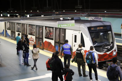 La Contraloría detectó irregularidades millonarias en la ejecución del Metro de Quito.