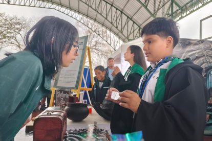 Docentes y jóvenes de La Salle demostraron cómo la lúdica y la argumentación pueden convivir en un mismo espacio para potenciar el pensamiento crítico.