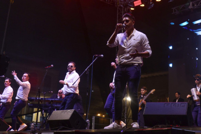 Distintos artistas y bandas musicales se presentarán en eventos públicos y privados el 5 y 6 de diciembre, por Fiestas de Quito.