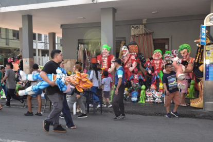 Los Corredores Navideños funcionarán del 6 de diciembre de 2025 al 4 de enero de 2026.