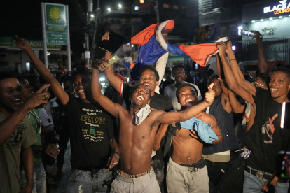 Una nueva generación de haitianos celebró la clasificación de la selección del país al Mundial 2026, dando forma a un cambio social y económico con el que sueñan.