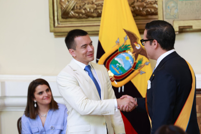 Las explicaciones de Neira Hanze sobre el escándalo del sistema de Salud son una tomadura de pelo intolerable.