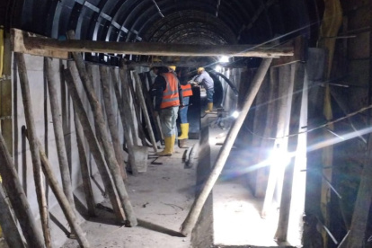 Trabajo. El proyecto de alcantarillado en Tumbaco se encuentra en el 98% de avance.