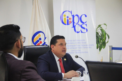 Alembert Vera fue destituido del CPCCS por la Corte Constitucional.