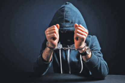 Investigación muestra que extorsión, miedo y fronteras invisibles están reconfigurando el tejido social.