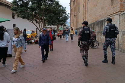 Circula en redes sociales mensajes con estafas sobre remate de mercadería en la Senae.