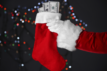 Empleados del sector público y privado tienen derecho a cobrar su décimo tercer sueldo.