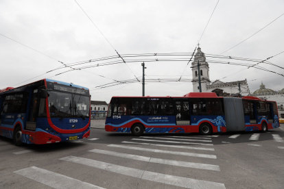 La Empresa de Pasajeros Quito adquirió 60 trolebuses eléctricos.