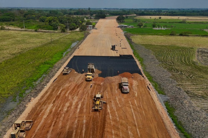 Los tramos 4 y 5 para acceder al Quinto Puente están siendo construidos.