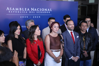 Bancada ADN arremete contra Juan González y anuncia denuncias por calumnias y presunto cobro de diezmos.