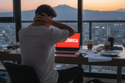 Las polémicas digitales de 2025 muestran el impacto de los creadores de contenido en Ecuador.