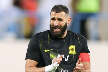 Benzema actualmente juega en el Al-Ittihad saudí.