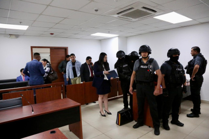 La audiencia de vinculación se aplazó este 12 de diciembre debido a la garantia de alias Gordo Luis para tener un abogado de confianza.