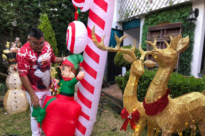 La Casa de Papá Noel que enciende la Navidad.